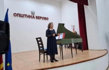 Цветанка Созовска во Берово одржа концерт на барокна музика со соло клавирчембало