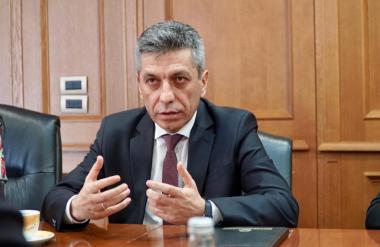 Изет Меџити уверува дека албанскиот јазик нема да биде засегнат