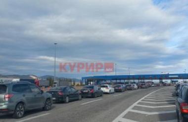 На ГП „Табановце“ за влез се чека околу 20, а за излез околу 40 минути