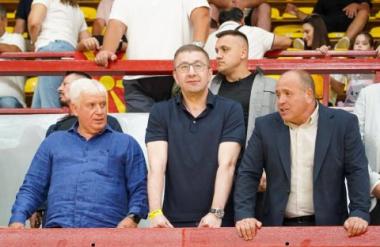 Мицкоски: Играјте храбро и понатаму, ние сме зад вас