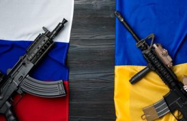 Едно лице загина, а десетина се повредени во руски напад во западна Украина