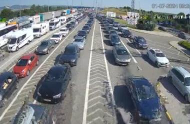 На ГП Богородица, Дојран и Табановце се чека околу 30 минути