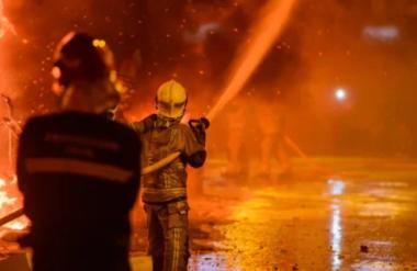 Тројца загинати во пожарите во Шпанија, масовни евакуации низ земјата