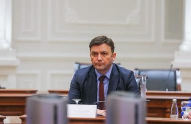 ВРЕДИ: Бујар Османи е пример за неефикасно и незаконско работење