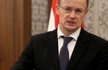 Сијарто: Унгарија ја поддржува средбата Трамп-Путин, ЕУ се обидува да ја саботира