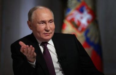 Путин верува дека САД вложува „искрени напори“ за прекин на војната во Украина
