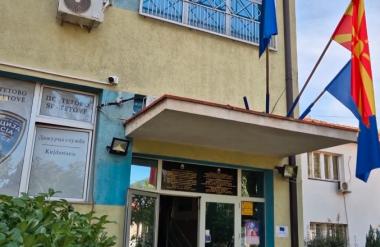 Тројца од четворицата уапсени за убиството пред два дена во Тетово се пуштени од полицијата, а сè уште се испрашува 15-годишникот за кој п?...